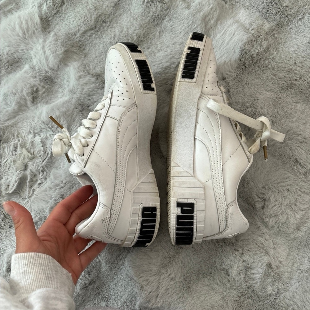 Puma logo lace up sneakers platform sneakers white size 7